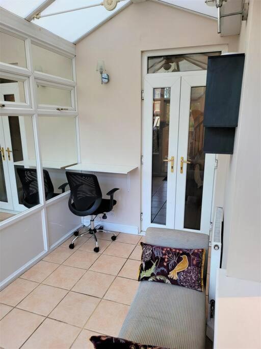 וולינגטון Nice 4-Bedroom Vacation Home With Indoor Fireplace מראה חיצוני תמונה